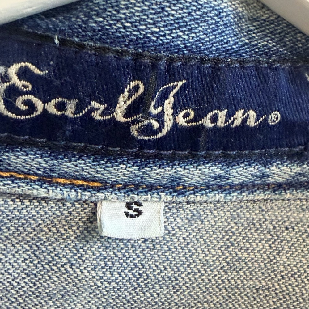 ๐ฉต Vintage Earl Jean Denim Jacket - Picture 2 of 6